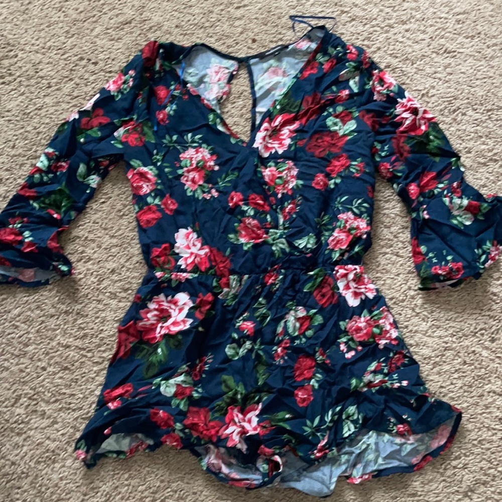 Long sleeve floral romper